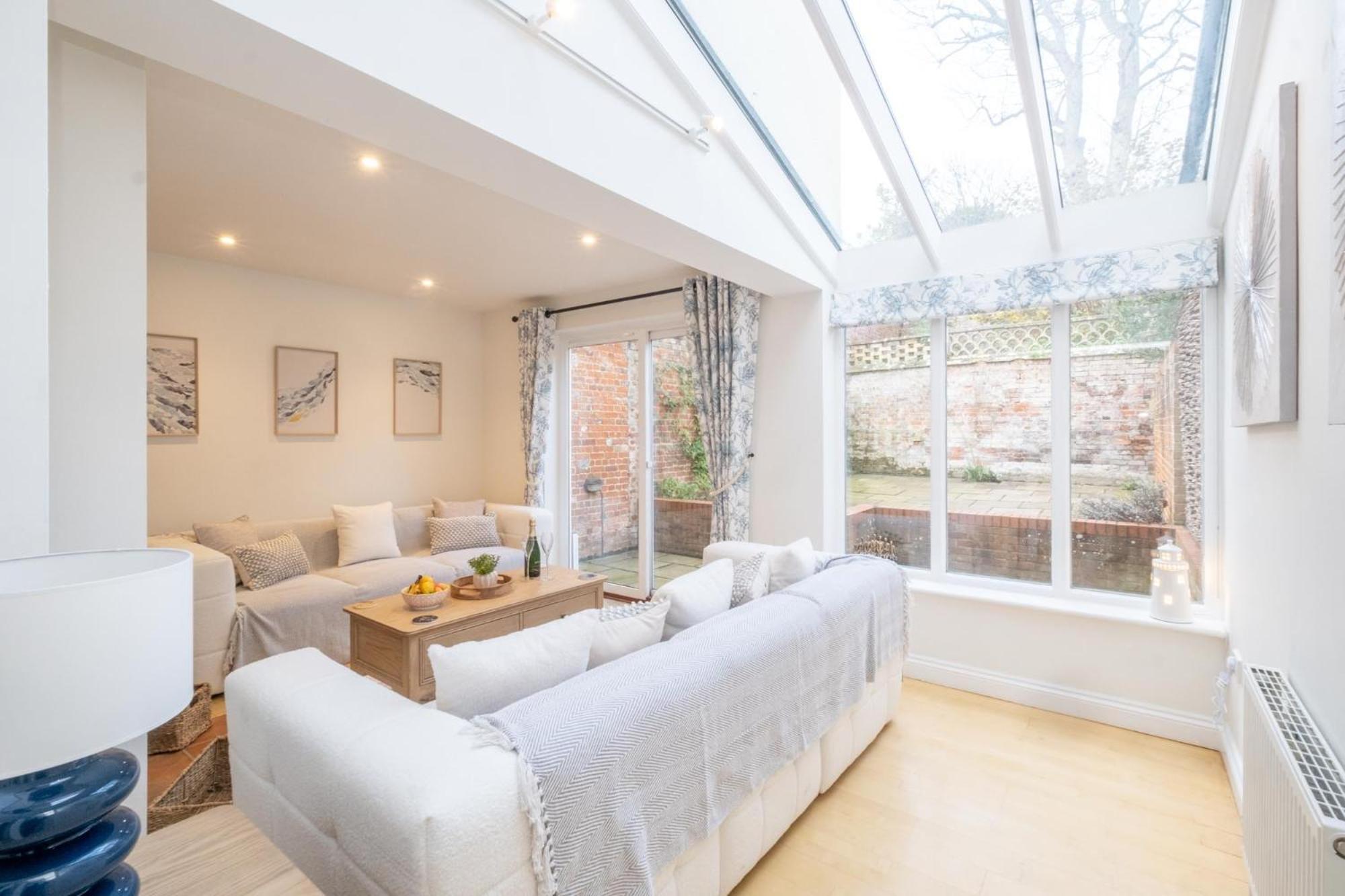 67 Pebble Cottage オールドバラ エクステリア 写真